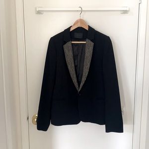 IKKS blazer black size 42 (equivalent to L). Beading is gun metal
